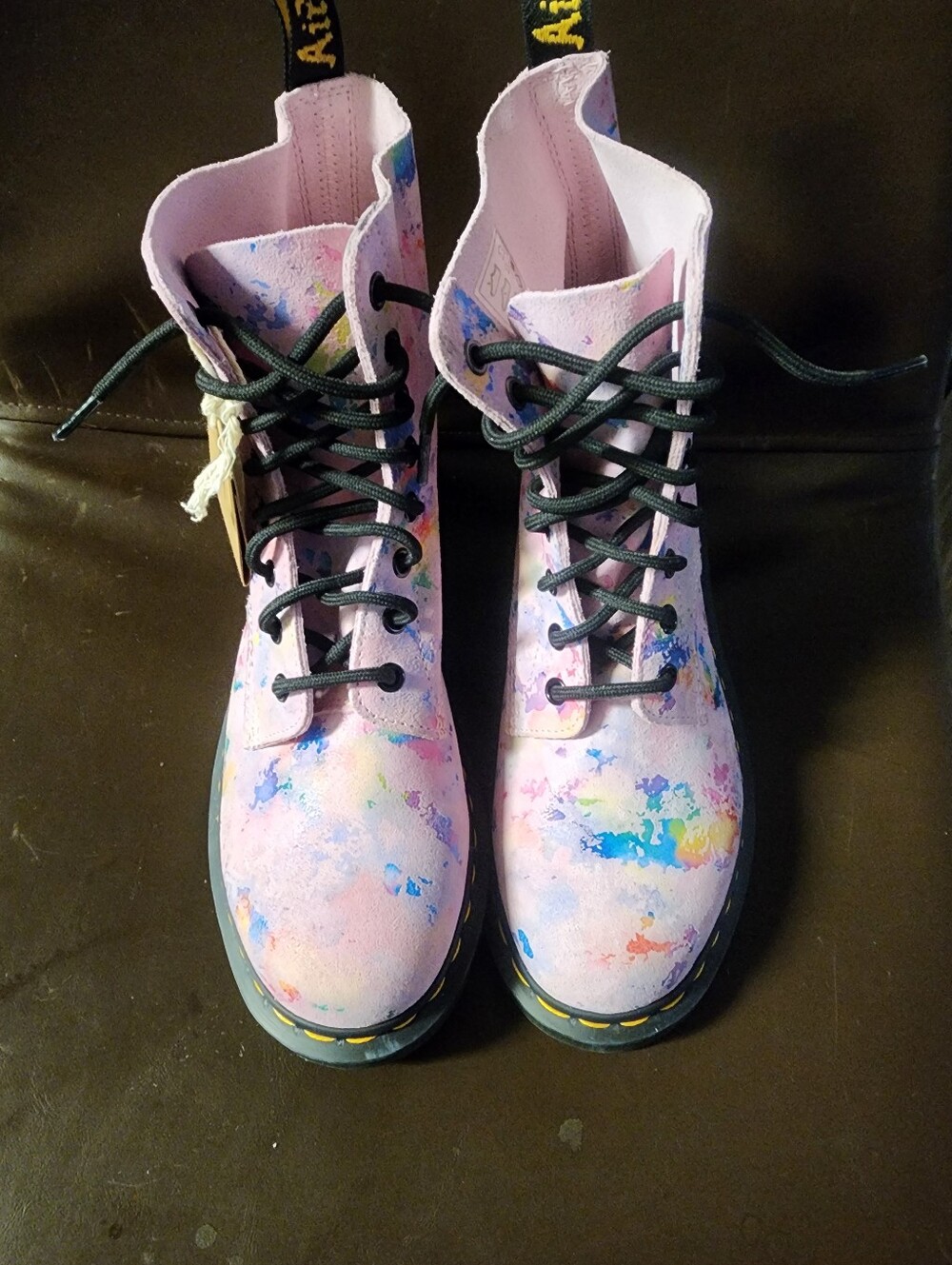 NWT DR MARTENS BOOT SIZE 8